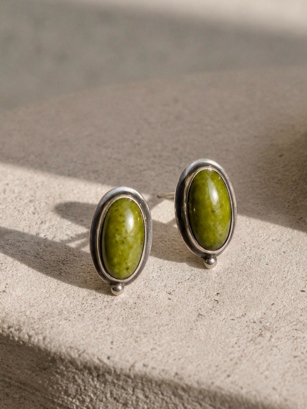 Vintage Sarda 925 Silver Green Serpentine Minimalist Statement Earrings 5.2g